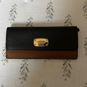 Michael Kors Black and Tan Wallet with Gold Accent